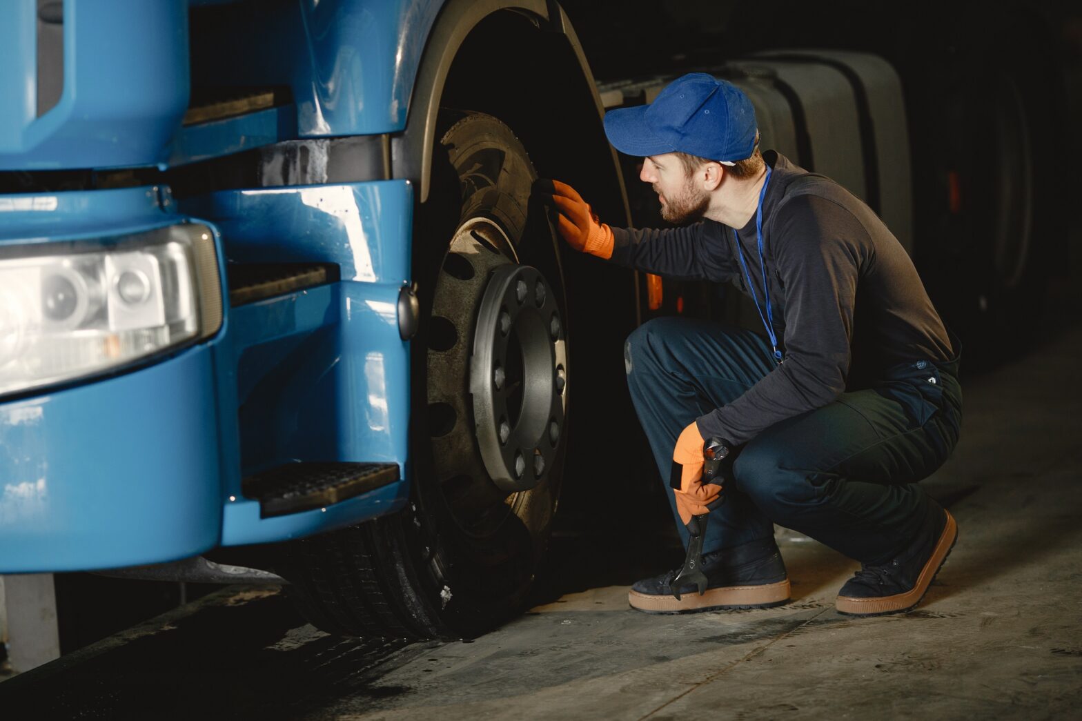 Mobile Truck Tire Repair Services Near Me